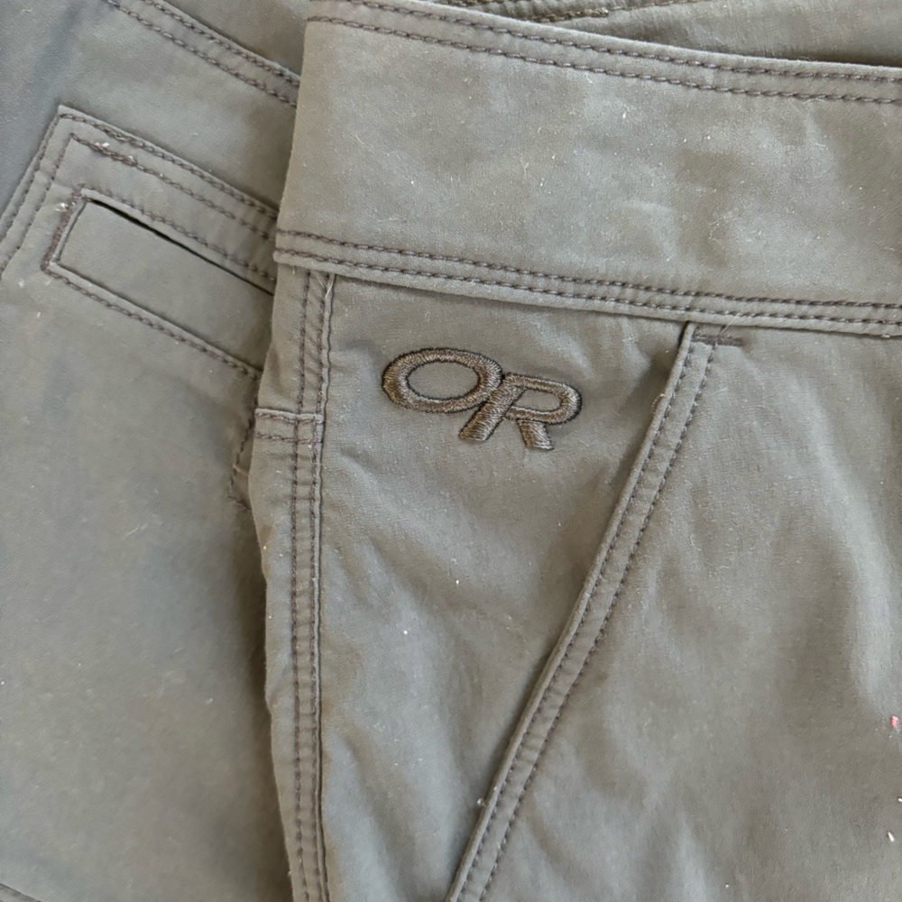 OUTDOOR RESEARCH Women's Equinox Metro Shorts (8) - Picture 6 of 8